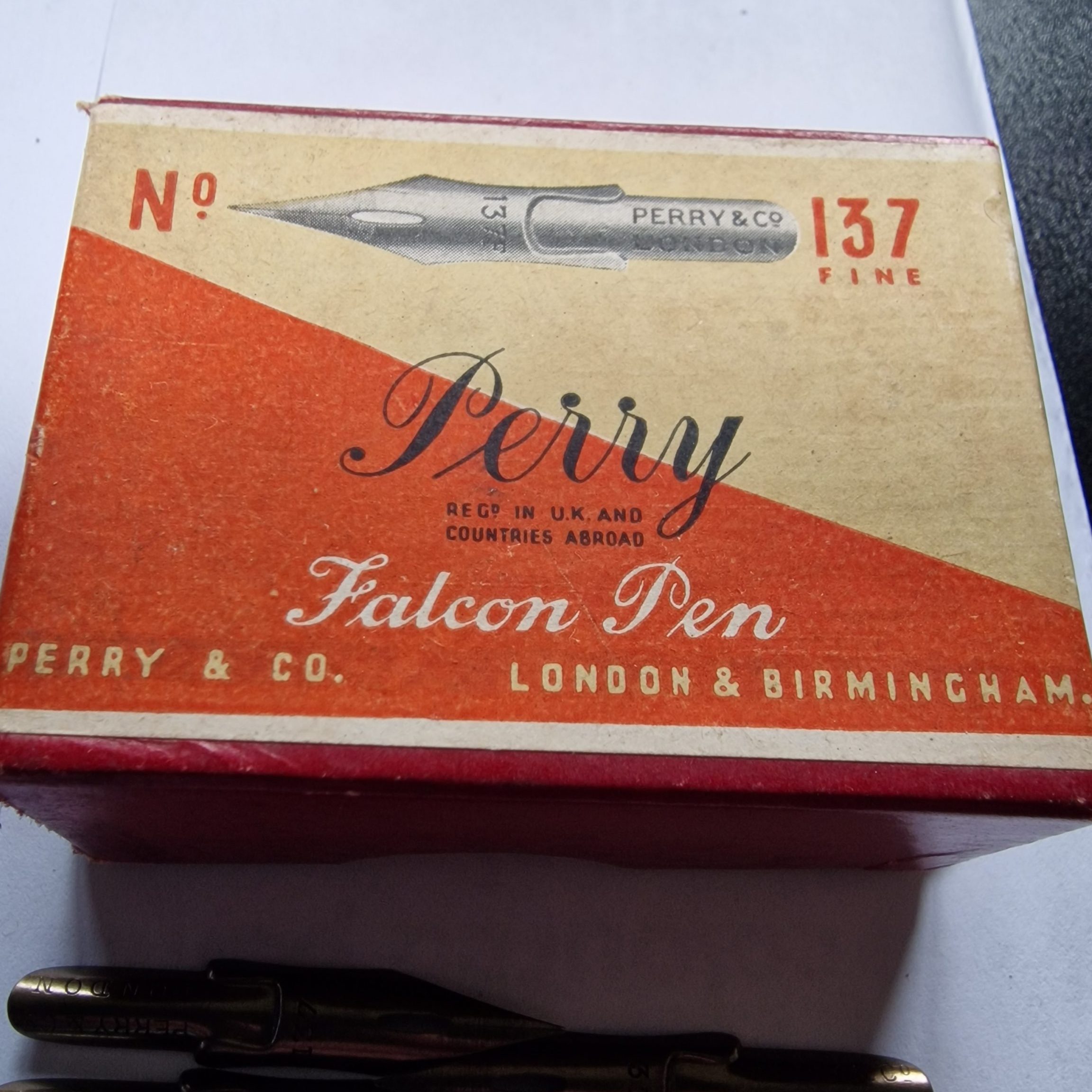 Box of Prry Falcon Nibs